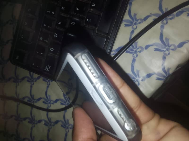 Apple iPhone 7 1