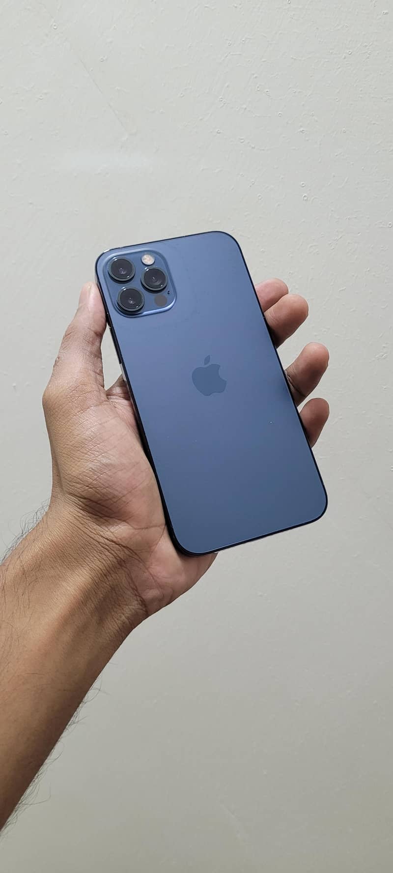 Apple iPhone 12 Pro 1