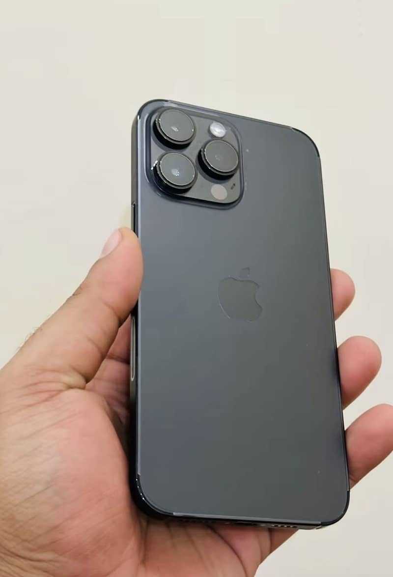 Apple iPhone 14 Pro Max 0