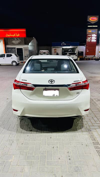 Antique Toyota Corolla GLI 2017