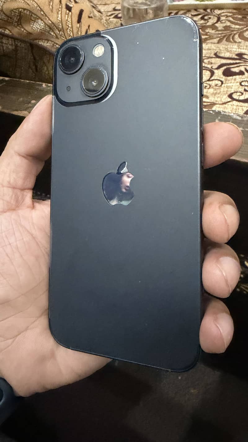 Apple iPhone 13 0