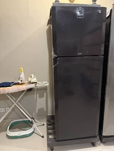 PEL refrigerator