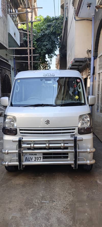 Suzuki Every 2025