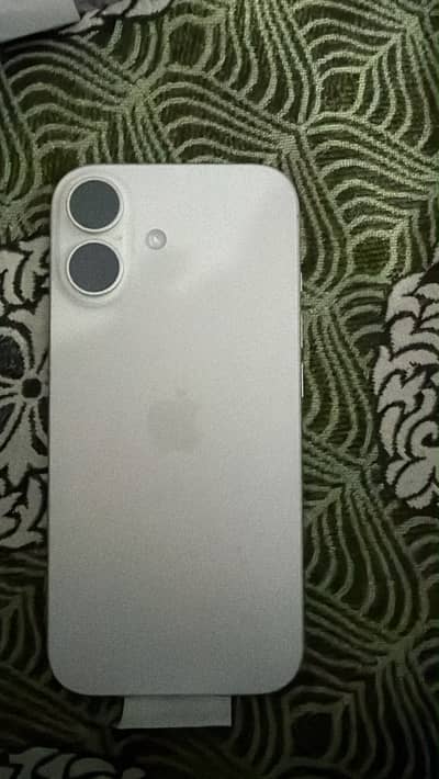 Apple iPhone 17