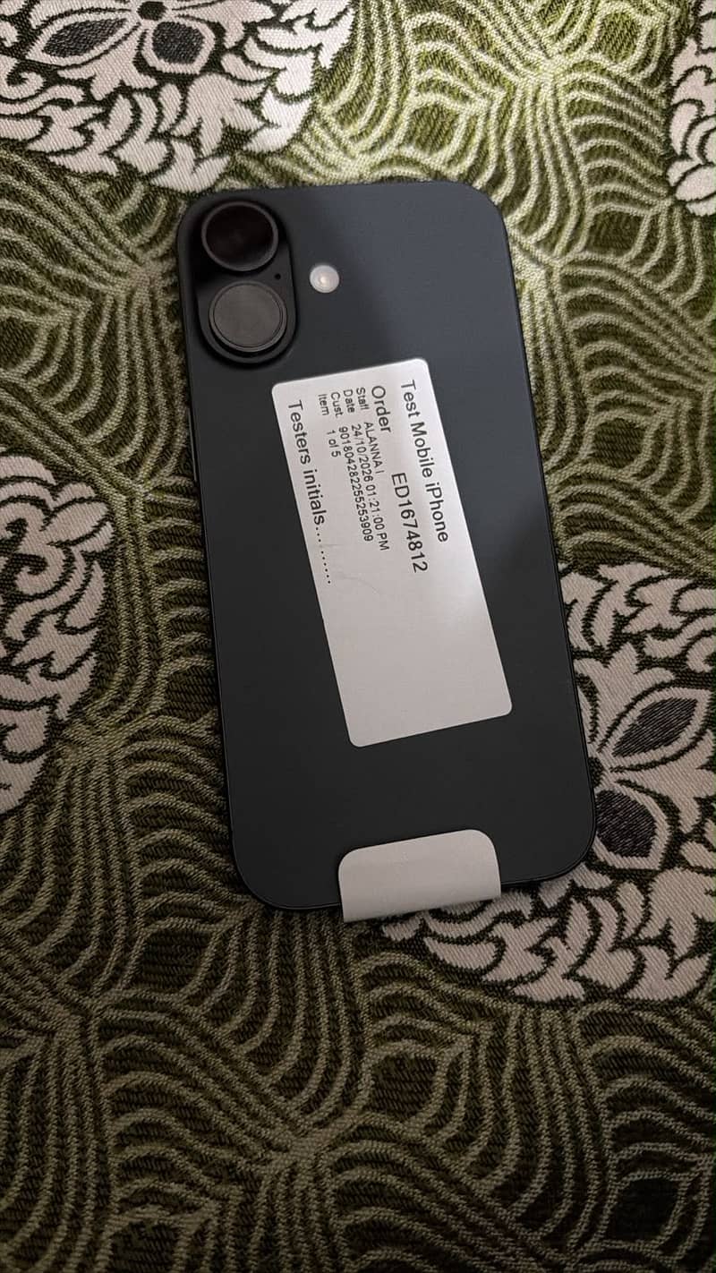 Apple iPhone 17 2
