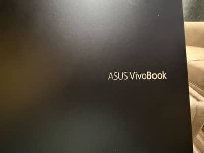 ASUS VivoBook 15