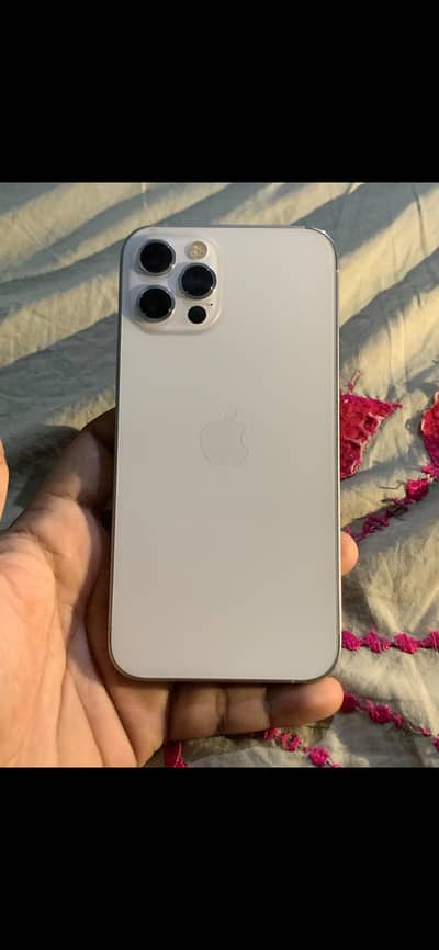 Apple iPhone 12 Pro