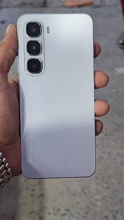 Infinix Hot 60i