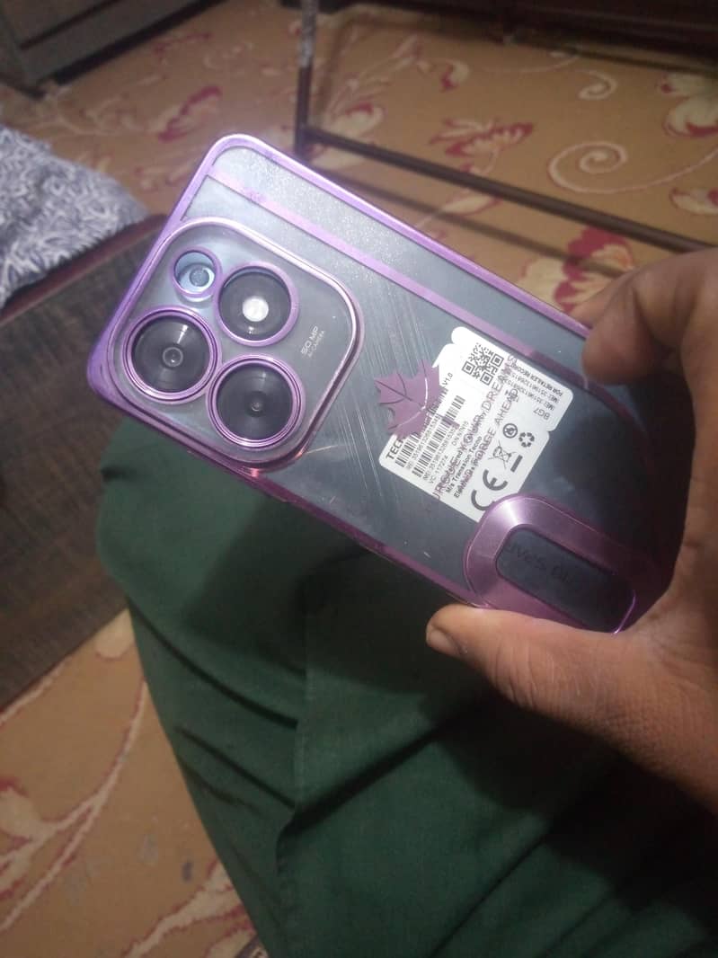 Tecno Spark 20C 2