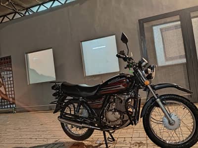 Suzuki GS 150 2026
