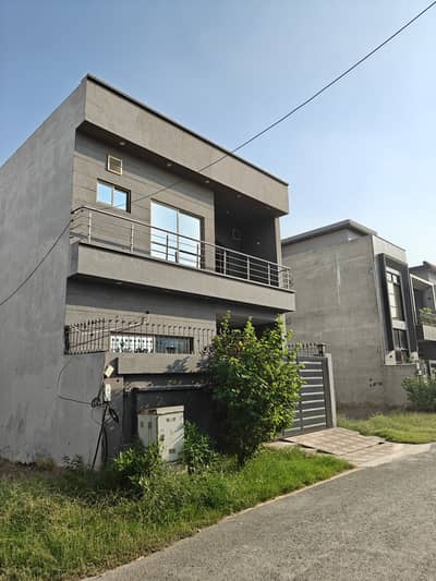 5 Marla Beautifully Designed Slightly Used House For Sale In Park View City Lahore
