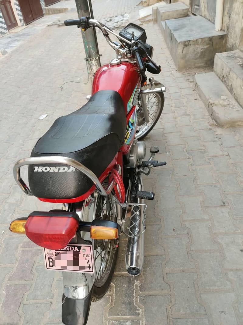 Honda CD 70 3