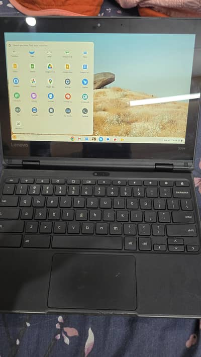 Lenovo 500e Chromebook 360 and touch screen like tablet