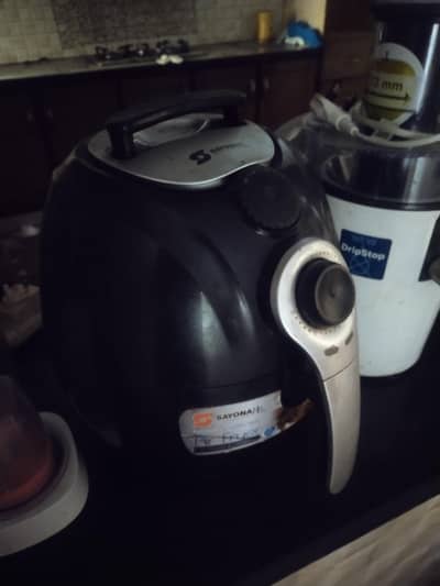 Air fryer slightly used