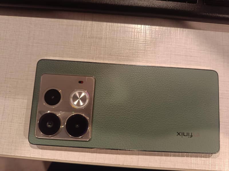 Infinix Note 40 0