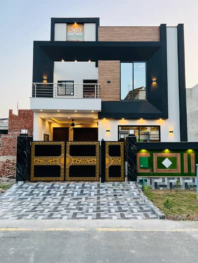 Owner Built 5 Marla Brand New House