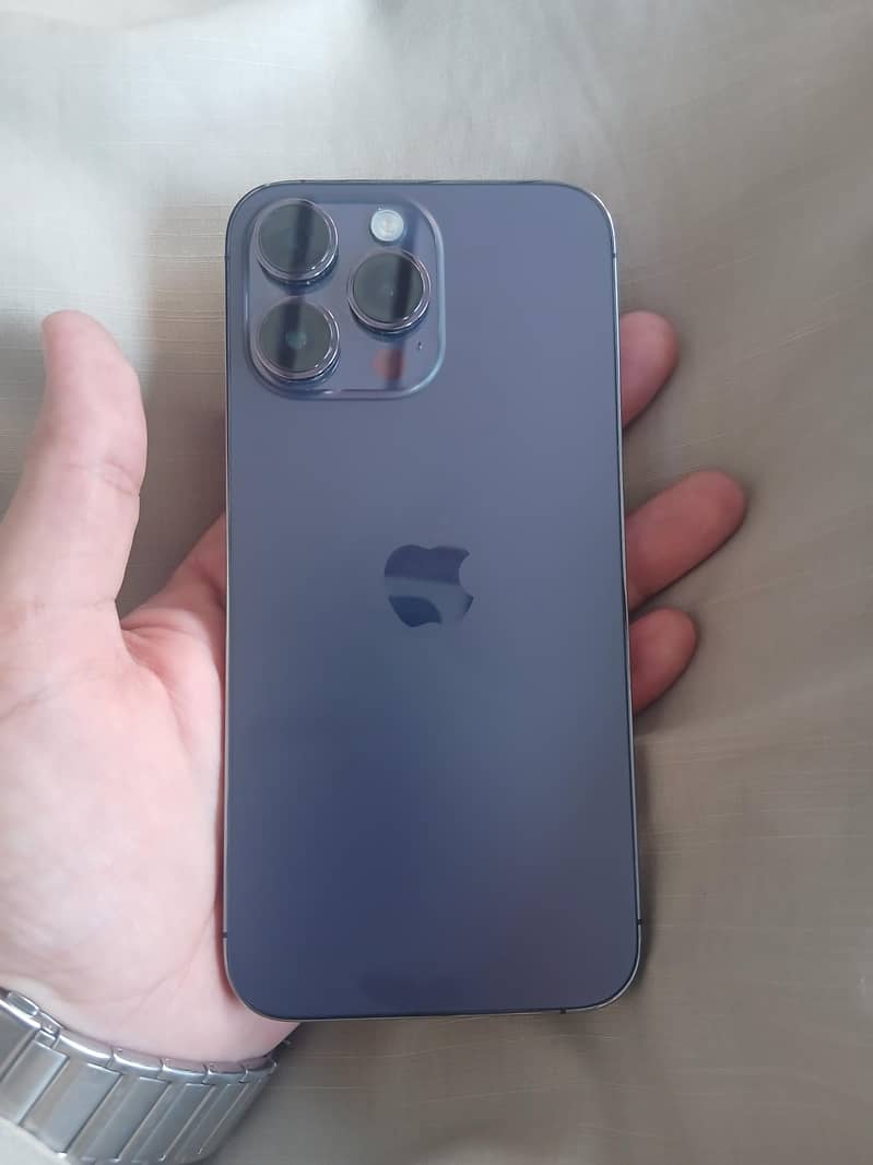 Apple iPhone 14 Pro Max 0