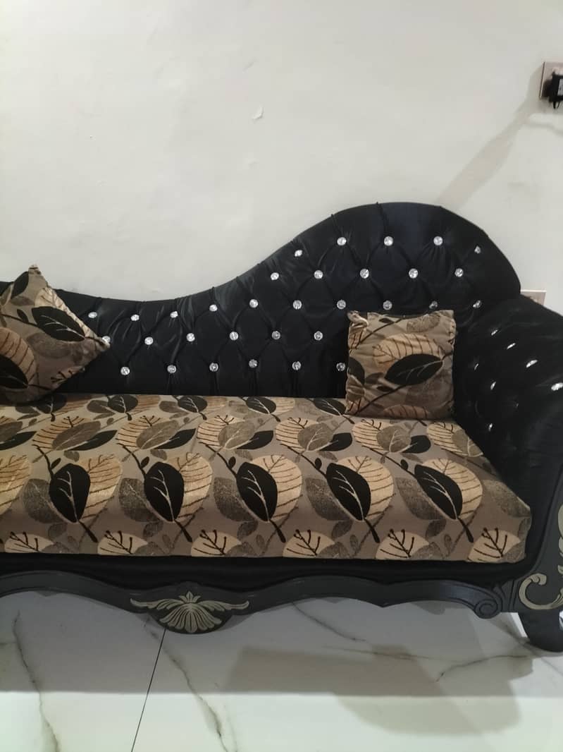 3 seater sofa 1