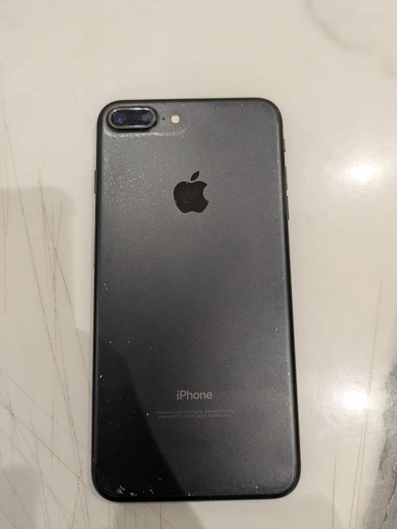 Apple iPhone 7 Plus 3