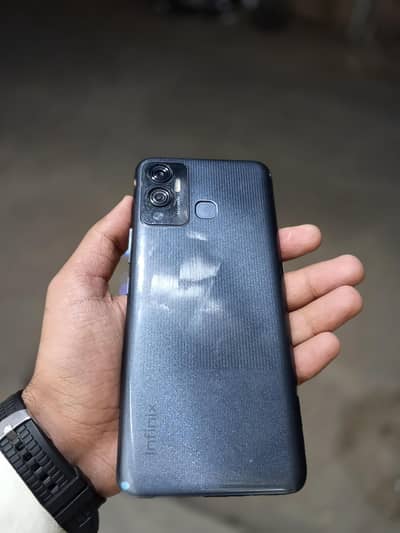 Infinix Hot 12 Play