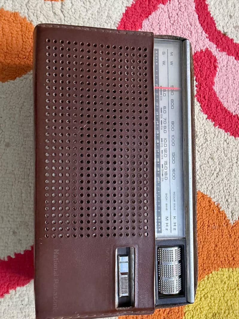 radio R218 5