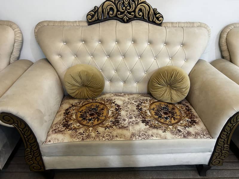 Sofa 7 seater 1