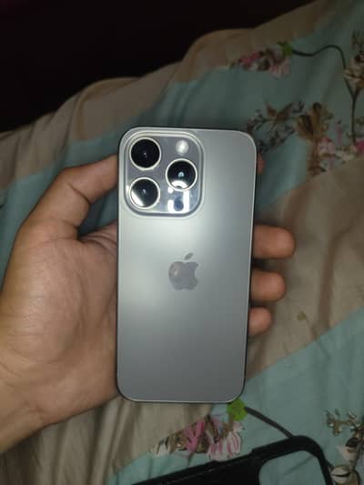 Apple iPhone 15 Pro fu