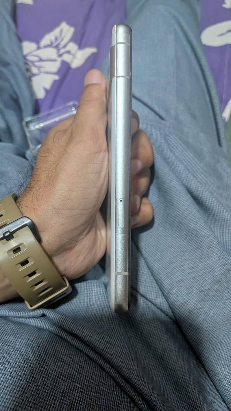 Google Pixel 7a 0