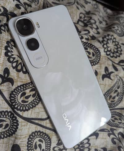 Vivo Y400