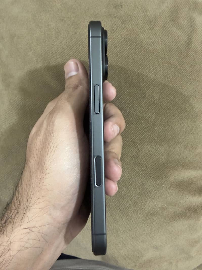 Apple iPhone 17 1