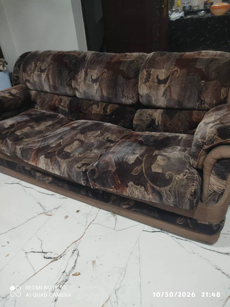 Sofa set 0