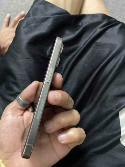 Apple iPhone 15 Pro