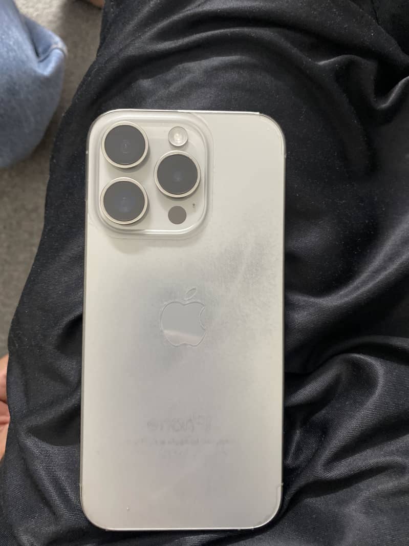 Apple iPhone 15 Pro 5