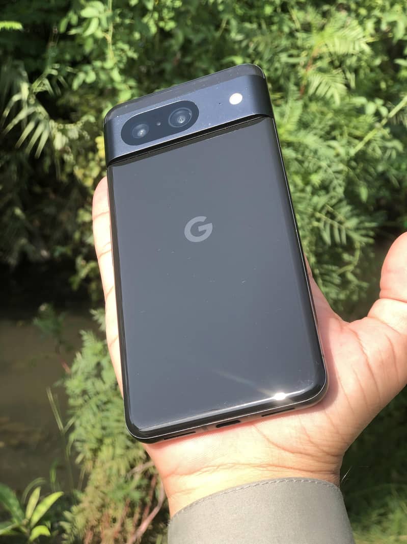 Google Pixel 8 5