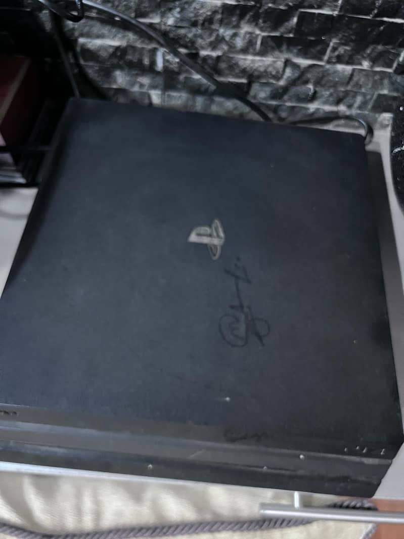 ps4 pro 1tb 1