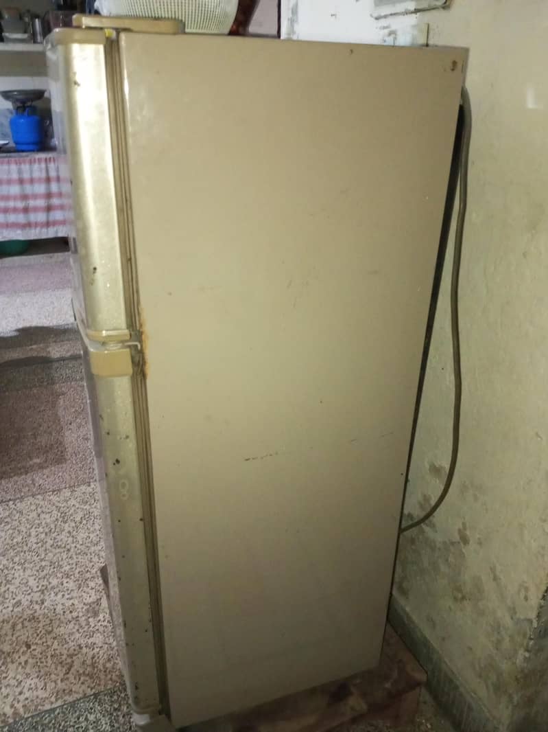 Dawlance fridge 1