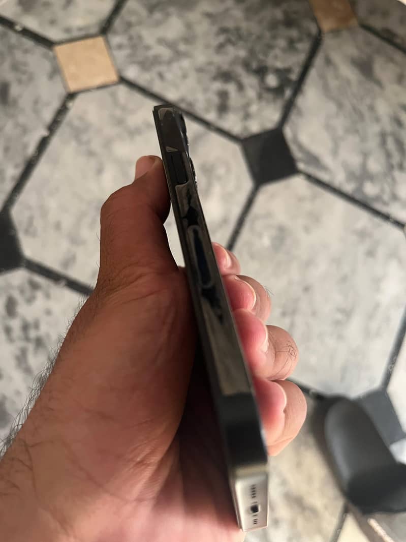 Apple iPhone 14 1