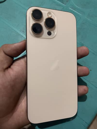 Apple iPhone 16 Pro Max