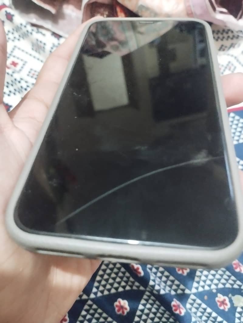 Apple iPhone X 4