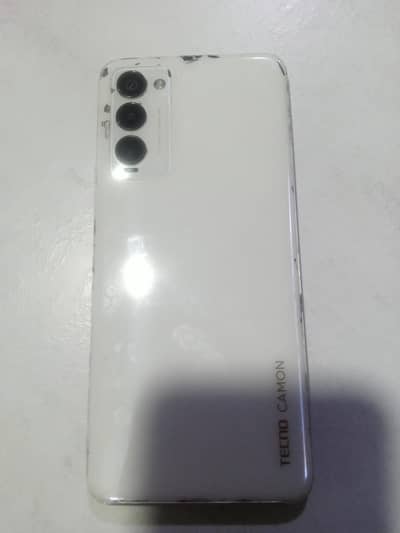 Tecno Camon 18