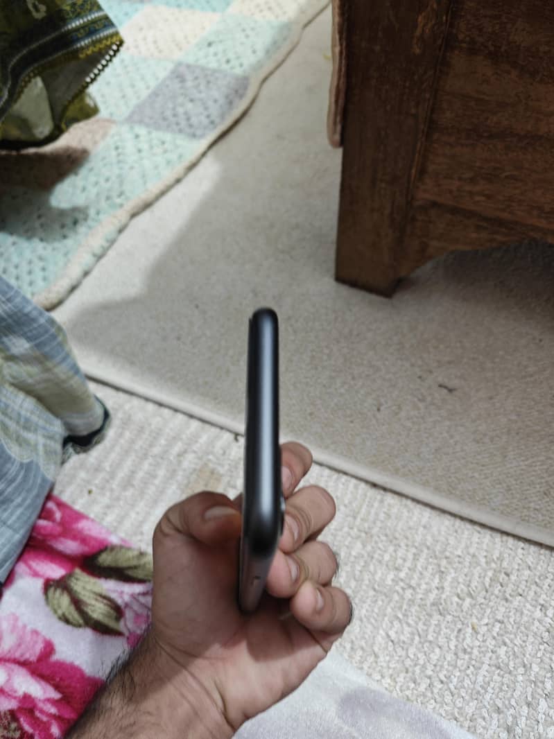 Apple iPhone 11 6