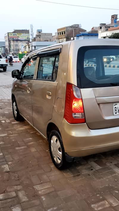 Suzuki Wagon R 2017/18