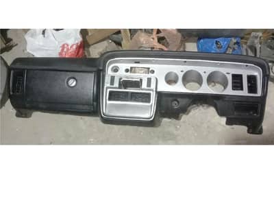 Toyota Corolla KE30 Dashboard 1977