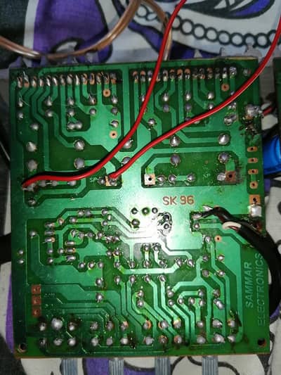amplifier 12v bass amplifier 2 spakers chlly ha 1 amplefier ka uper