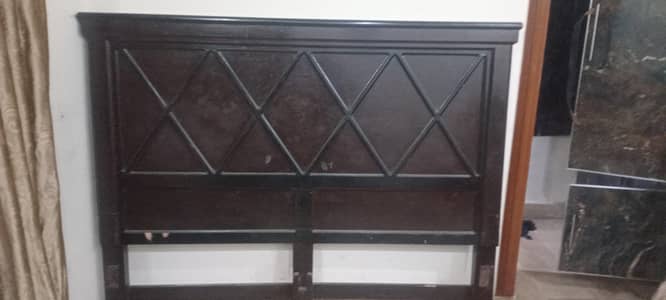 King Size Bed aur Spring Mattress Sale Ke Liye (10/8 Condition)