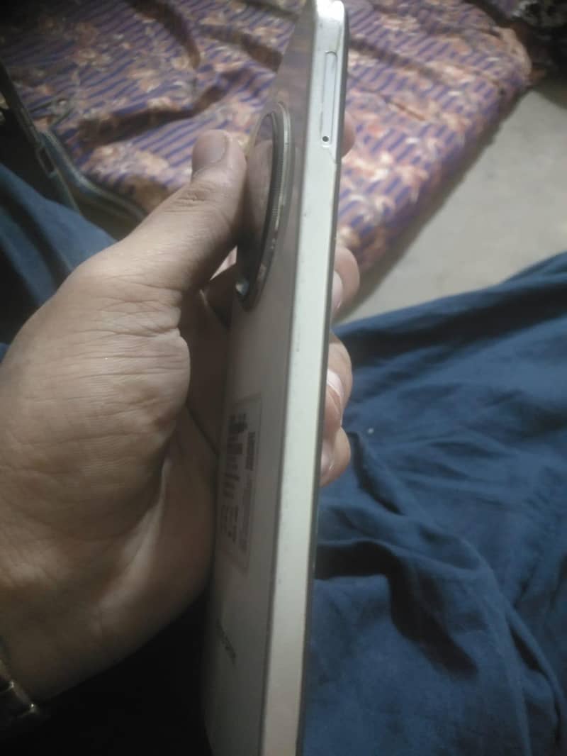 Tecno Spark 30 0