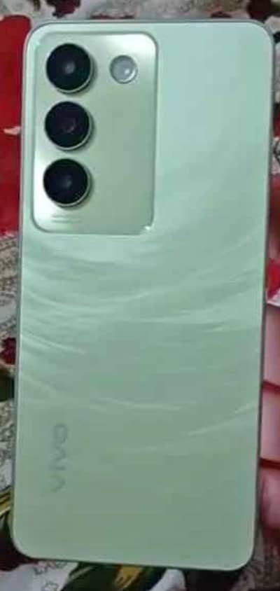 Vivo Y100