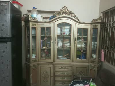 chinoti crockery Showcase Deco paint