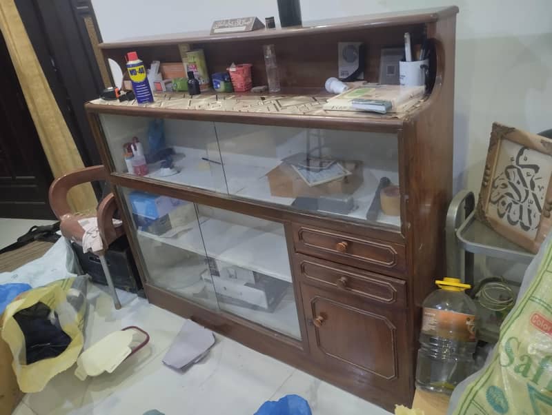 used showcase 1
