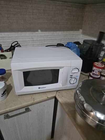 Microwave Oven